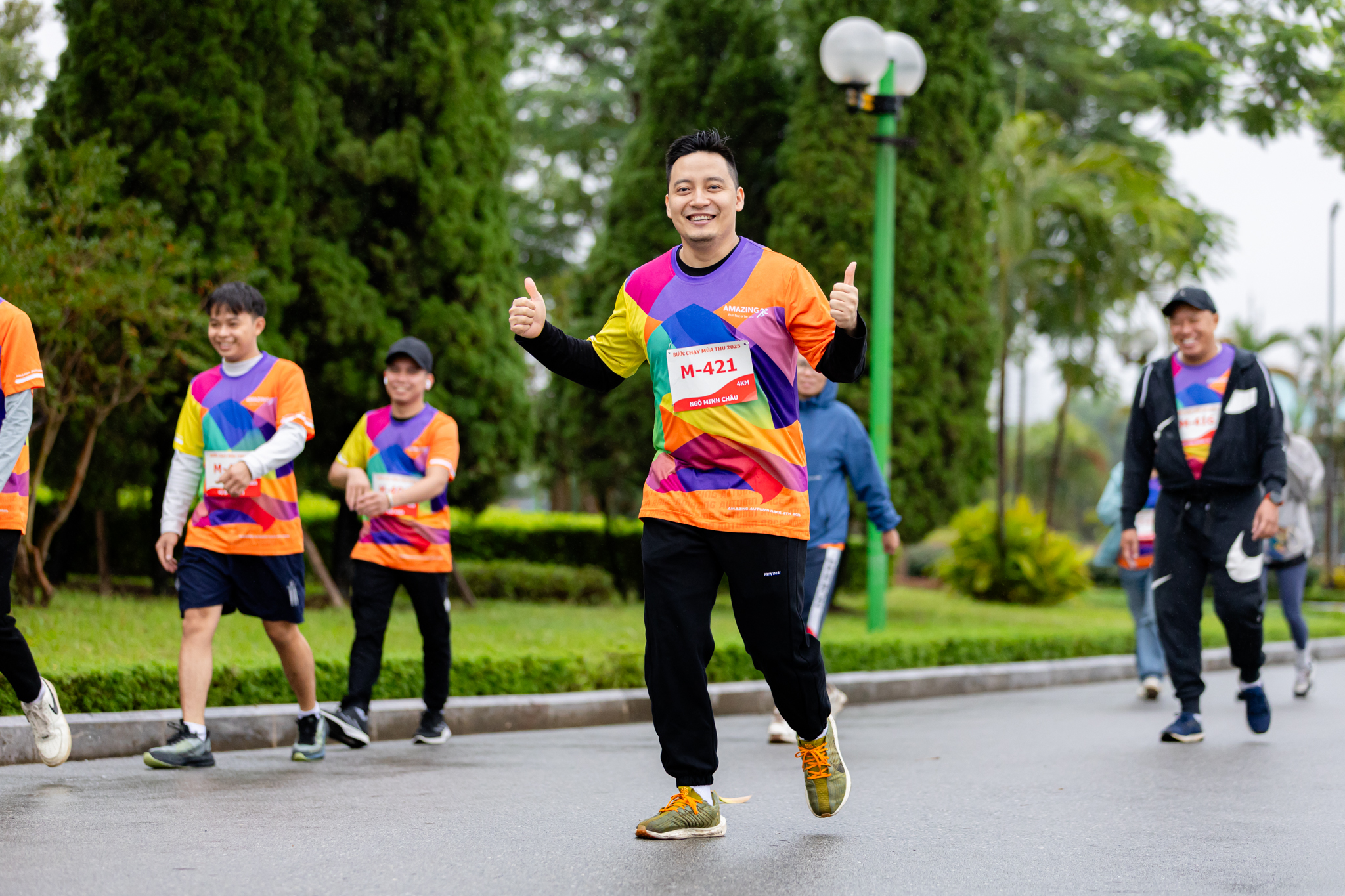 Bước chạy m&ugrave;a thu 2025 Ng&ocirc; Minh Ch&acirc;u